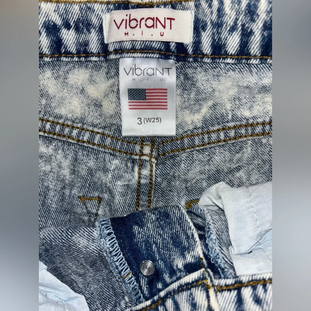 Jeans - Picture 5 of 6
